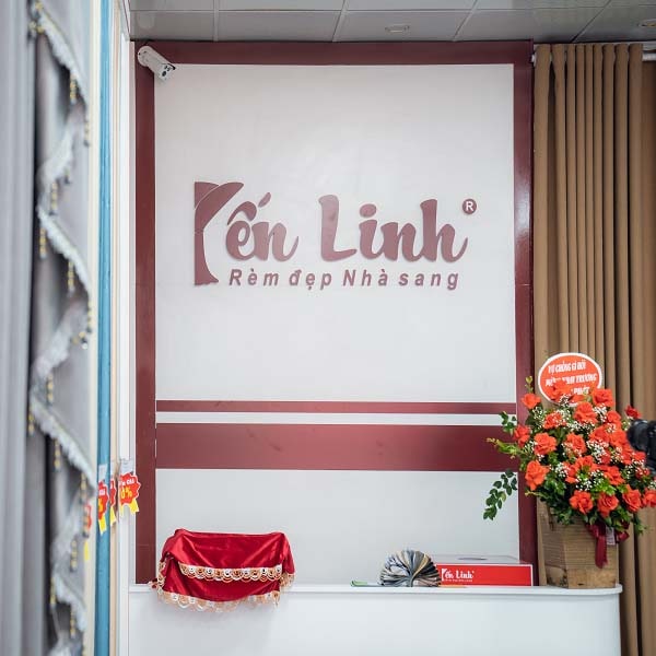 Showroom Yến Linh Cẩm Thượng